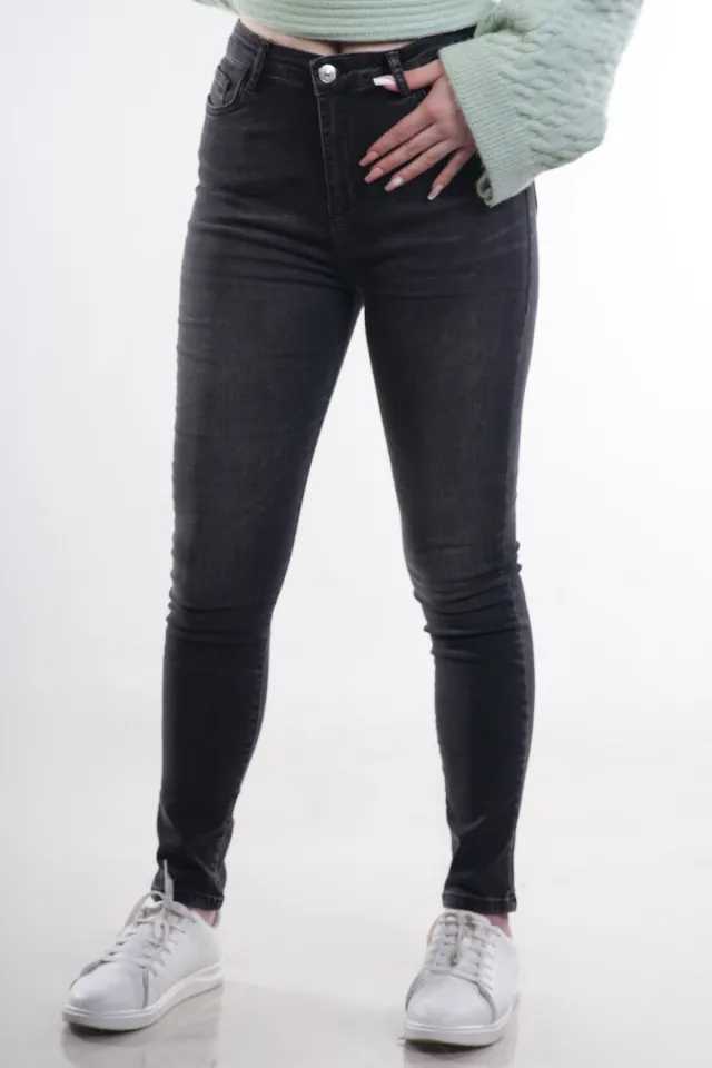 بنطال جينز سكيني